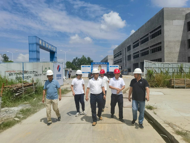 胡许亮巡查集团在建项目工程质量及安全生产情况